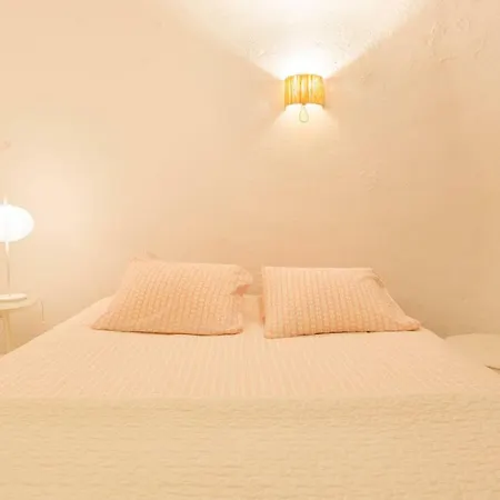 Montes Claros 26 דירה